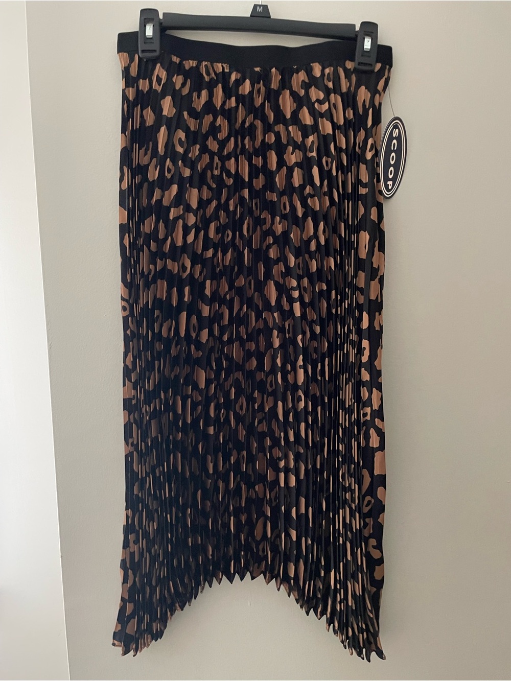 Leopard Pleated Midi Skirt - Black & Tan
